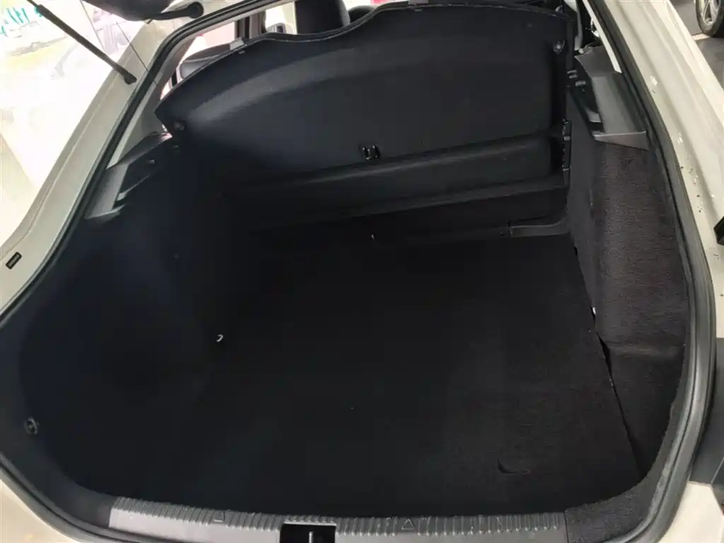 Skoda Octavia 2021 — фото 19