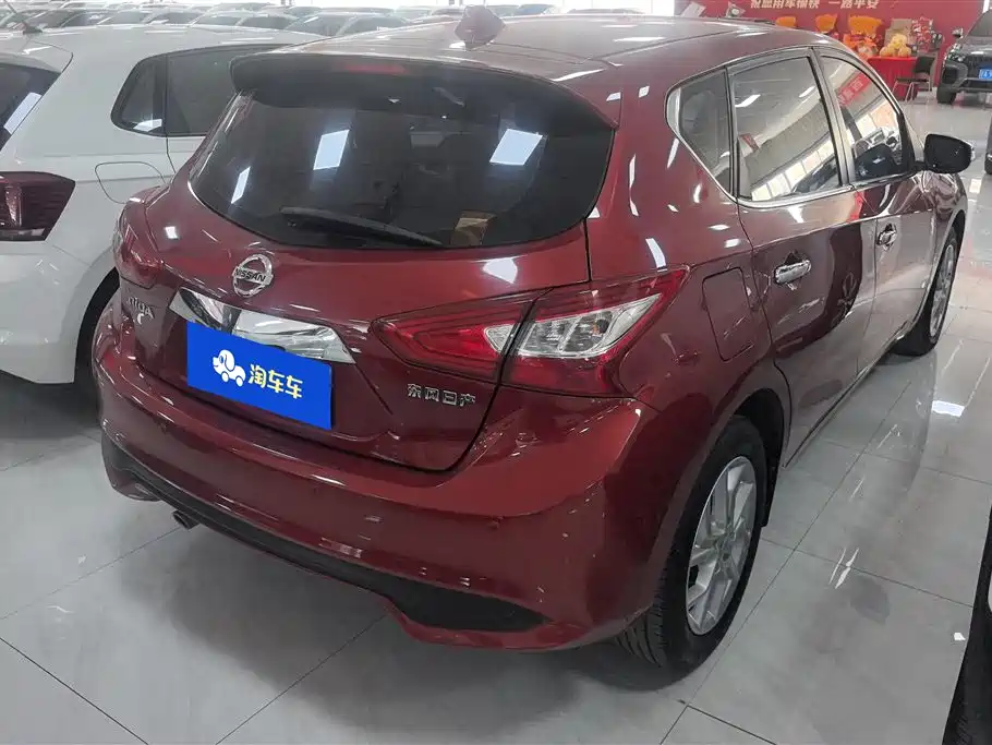 Nissan Tiida 2022