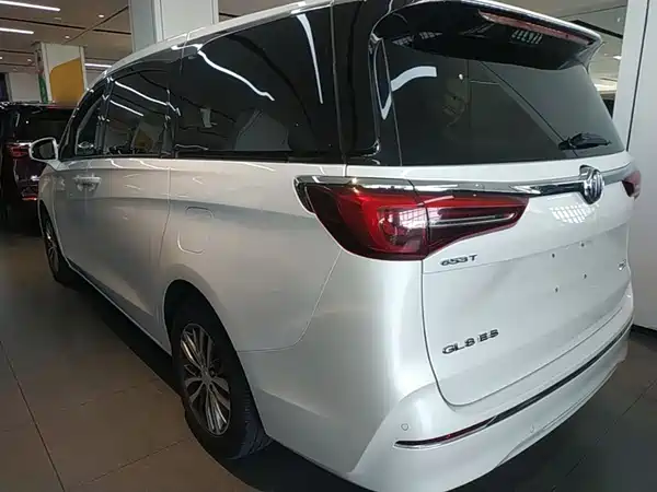 Buick GL8 2022