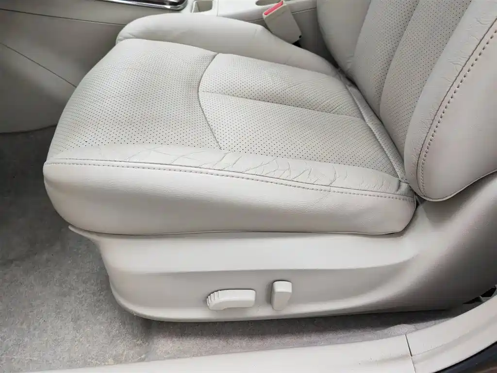 Nissan Sylphy 2013 — фото 20