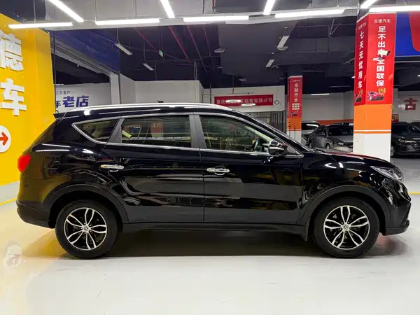 Dongfeng Scenery 580 2019
