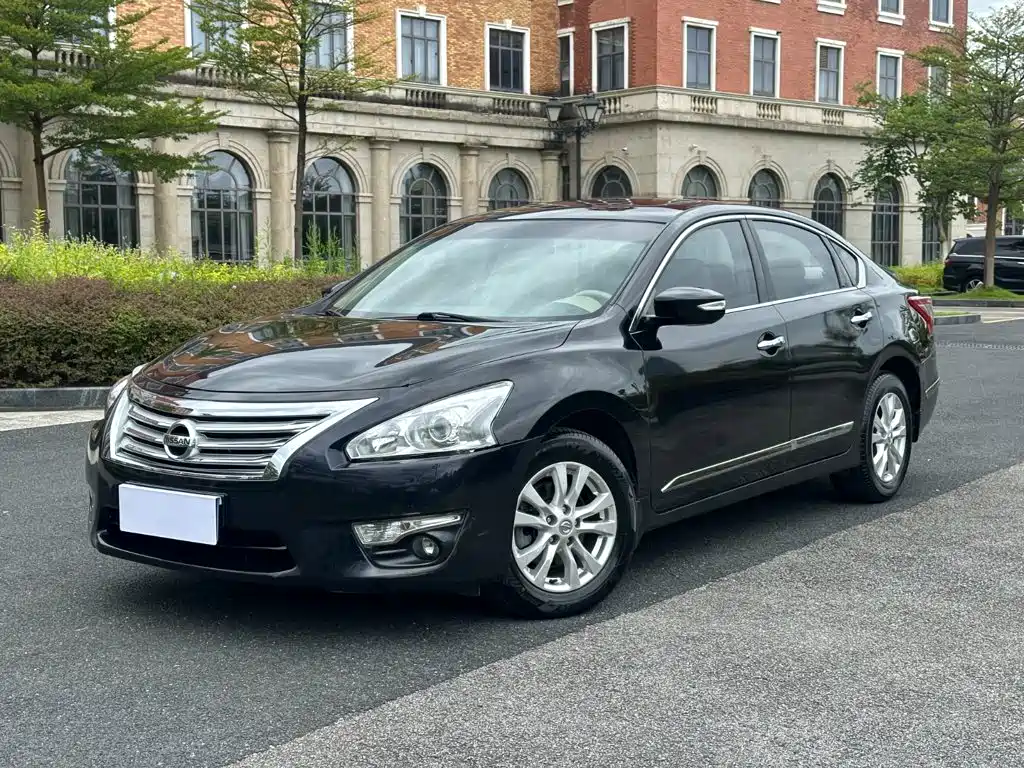 Nissan Teana 2015 — фото 1