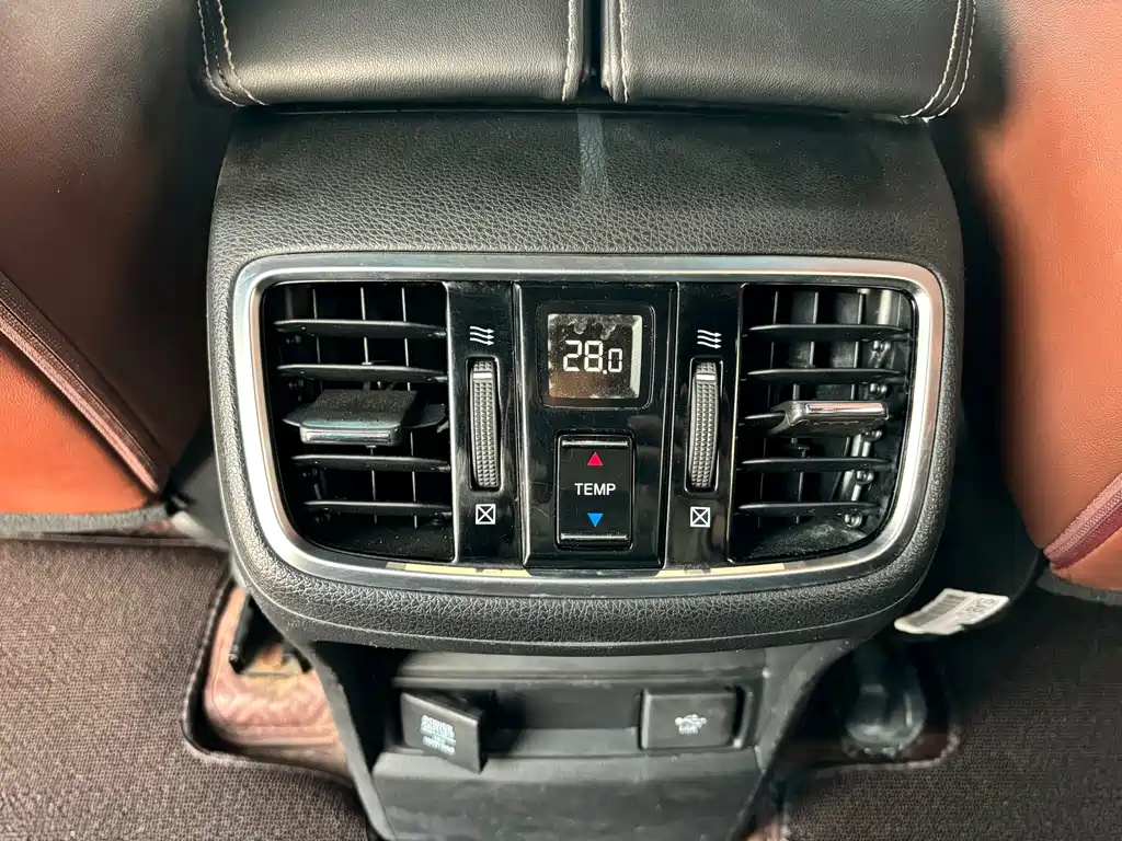 Honda UR-V 2018 — фото 11