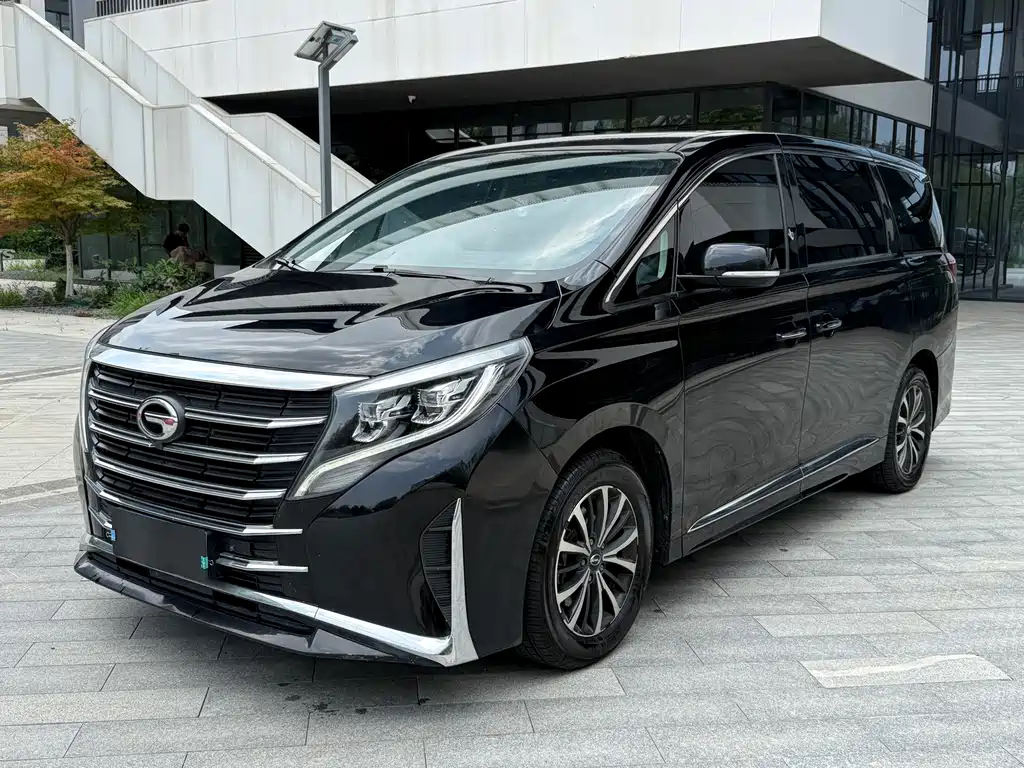 GAC Trumpchi M8 2023 — фото 1