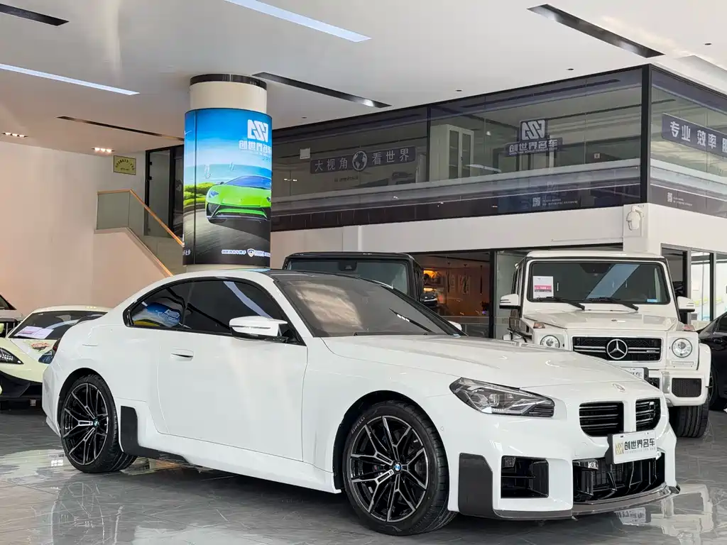 BMW M2 2024