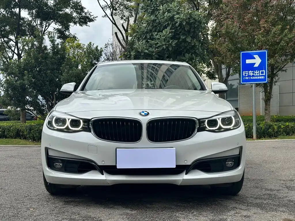 BMW 3 Series GT 2018 — фото 2