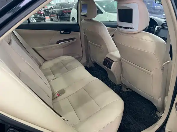 Toyota Camry 2013