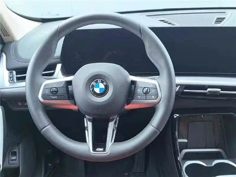BMW X1 2025