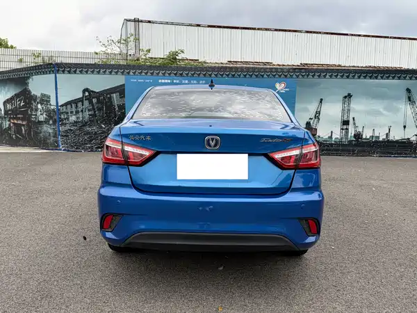 Changan Eado DT 2018