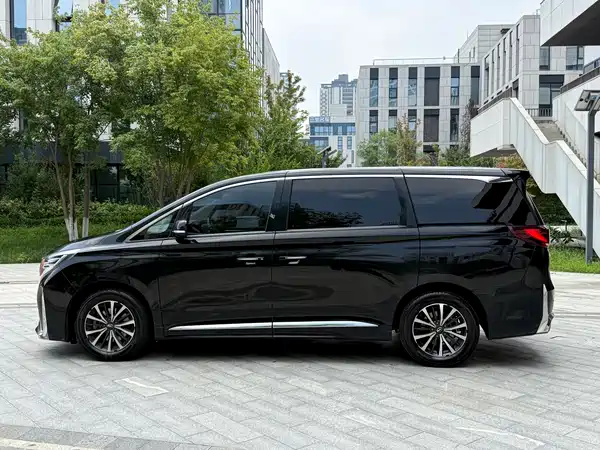 GAC Trumpchi M8 2023