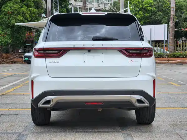 Geely Vision X6 2024