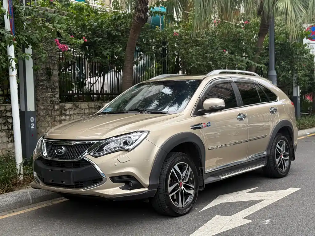 BYD Tang New Energy 2016