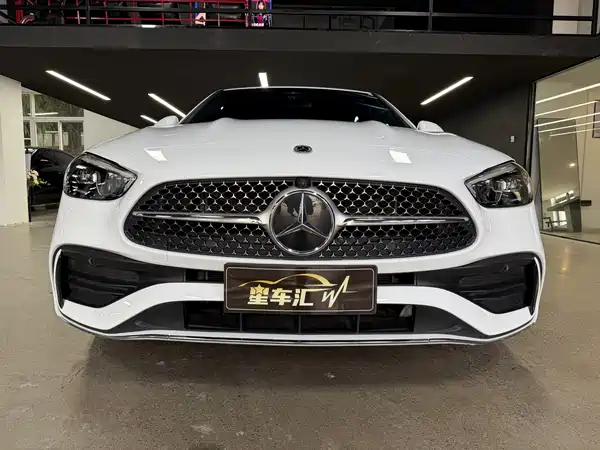 Mercedes-Benz C-Class 2022
