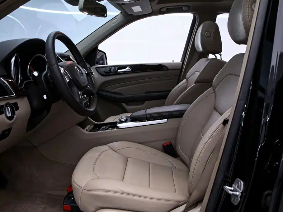 Mercedes-Benz M-Class 2012 — фото 12