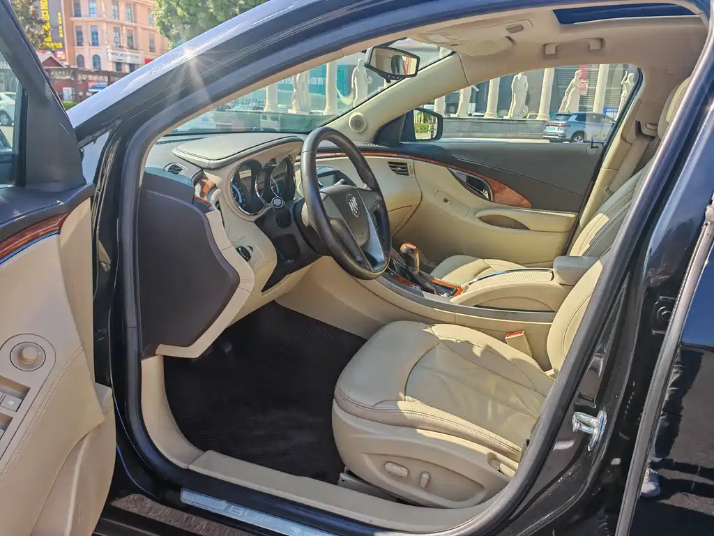 Buick LaCrosse 2013 — фото 4