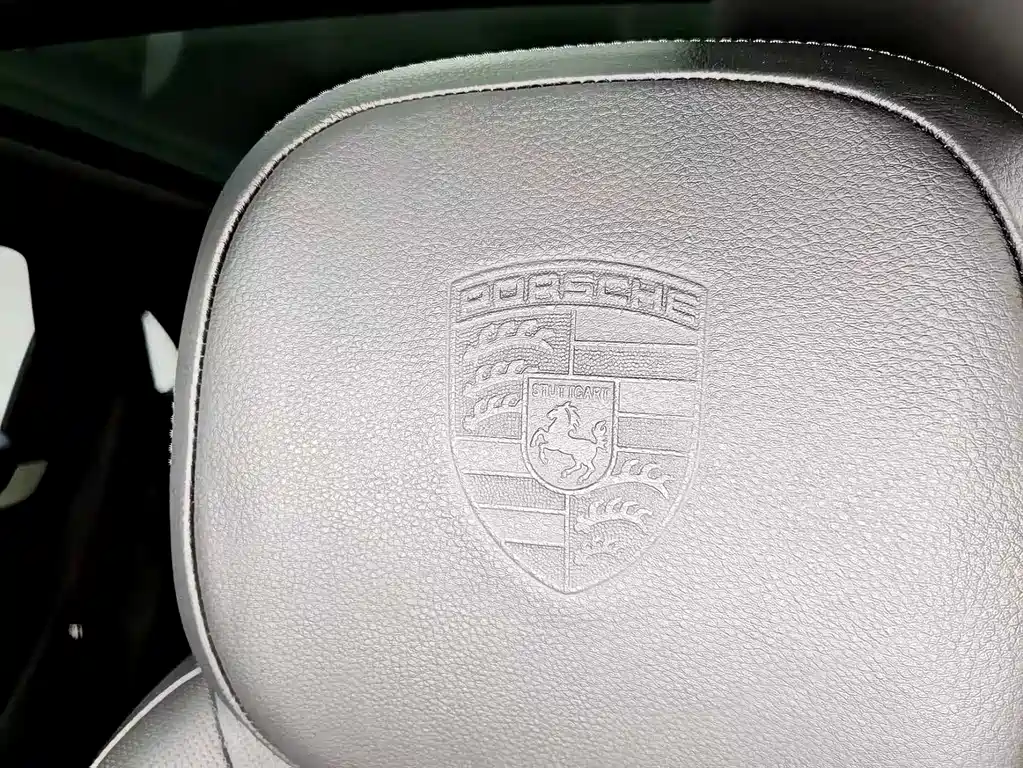 Porsche Cayenne Hybrid 2024 — фото 19