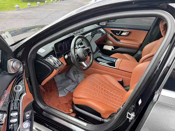Mercedes-Benz S-Class 2021