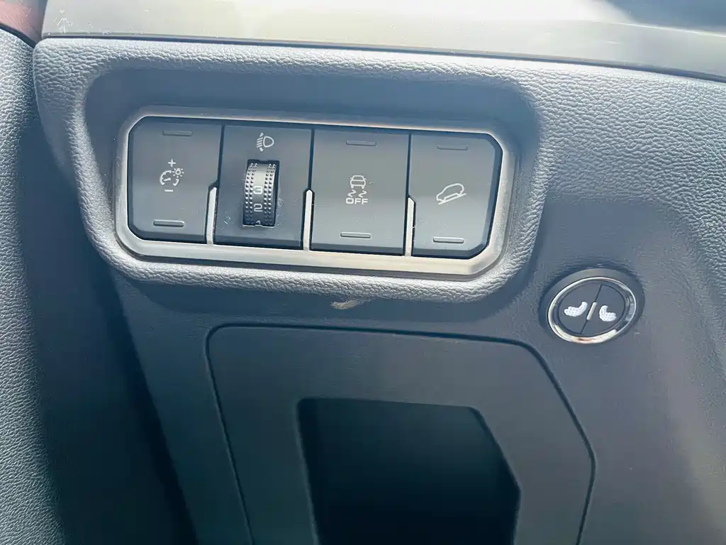 Haval H6 2022 — фото 11