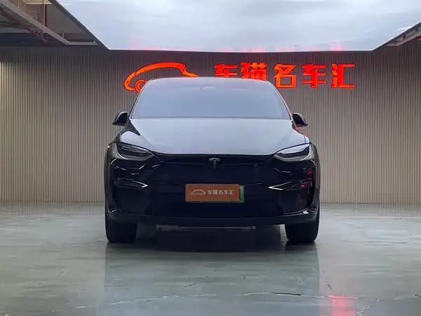 Tesla Model X 2023