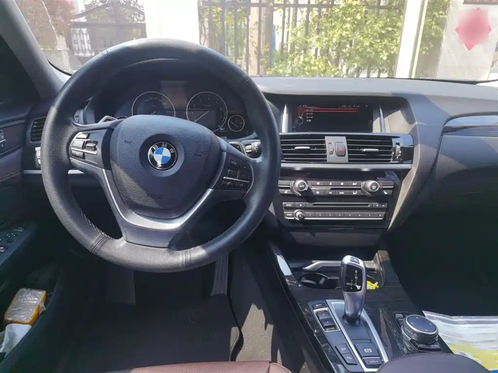 BMW X4 2015 — фото 13