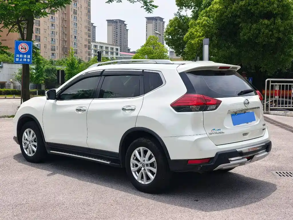 Nissan X-Trail 2020 — фото 6