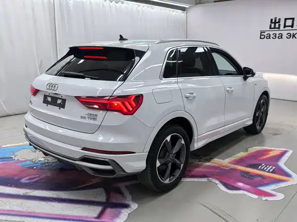 Audi Q3 2022