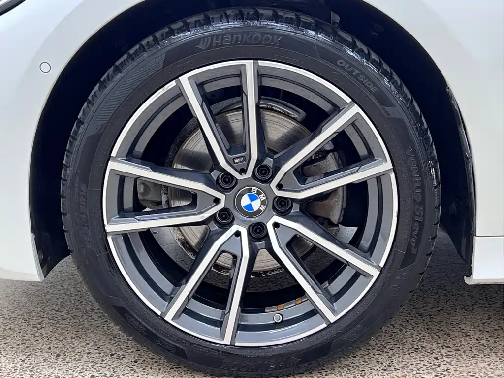 BMW 3 Series 2020 — фото 16