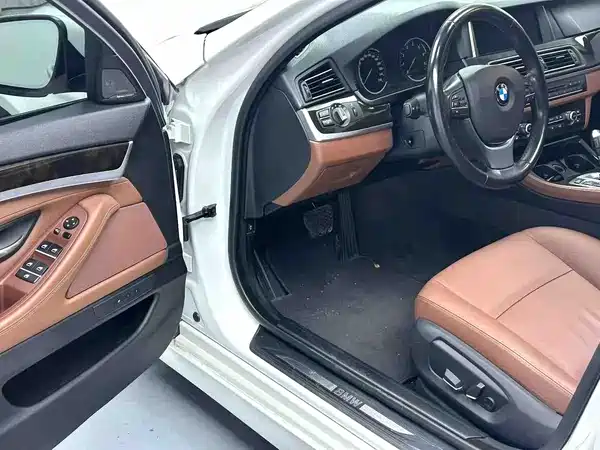BMW 5 Series 2017