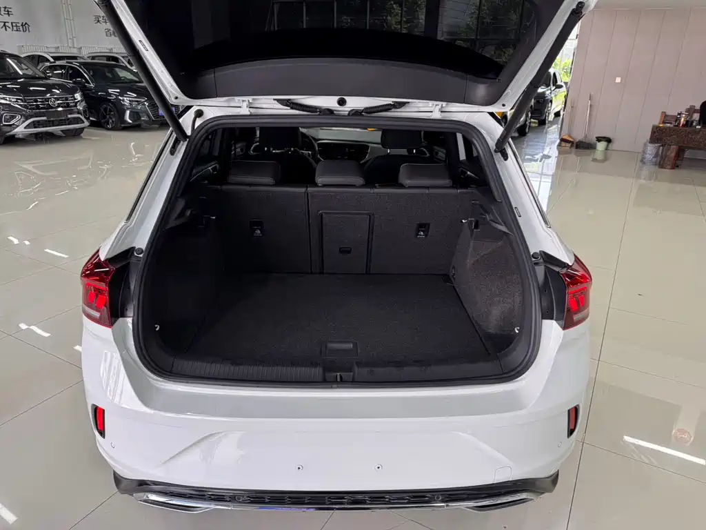 Volkswagen T-Roc 2022 — фото 20