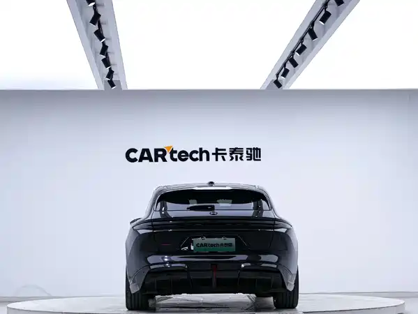 NIO ET5T 2024