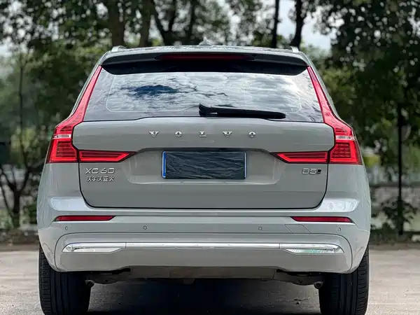 Volvo XC60 2024