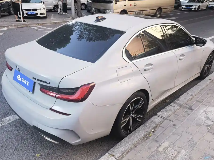 BMW 3 Series 2021