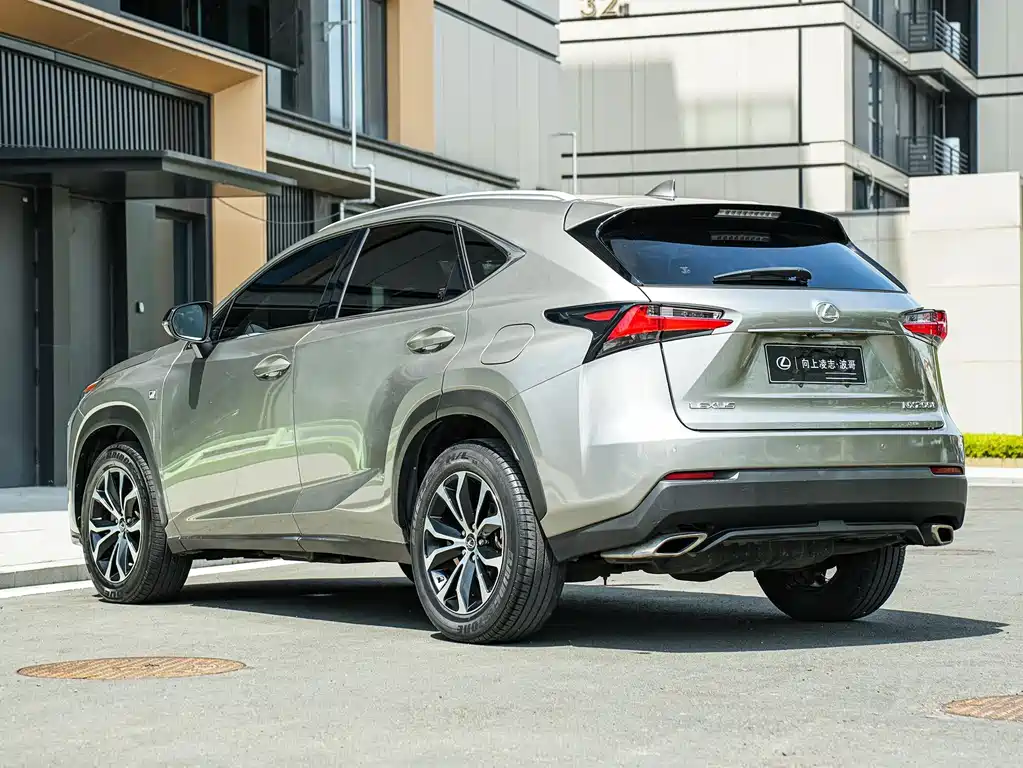 Lexus NX 2016 — фото 6