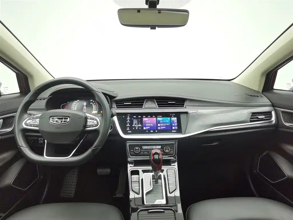 Geely Emgrand GS 2021