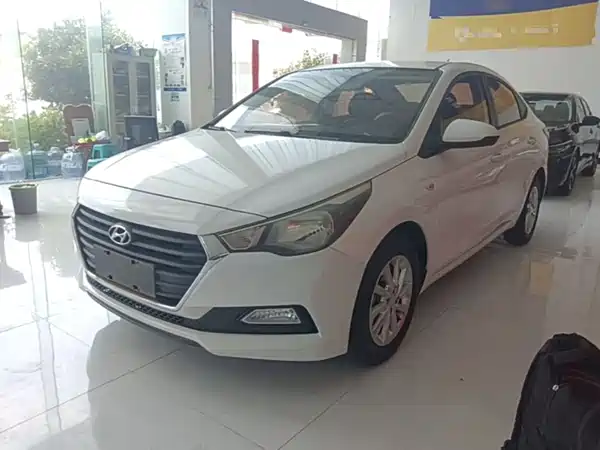 Hyundai Verna 2017