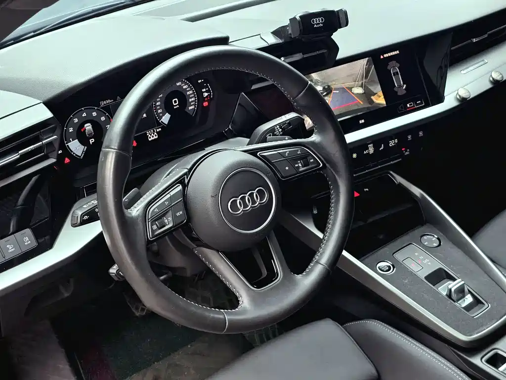 Audi A3 2022 — фото 16