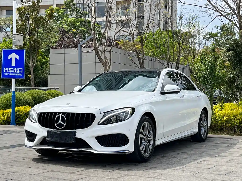 Mercedes-Benz C-Class 2018 — фото 1