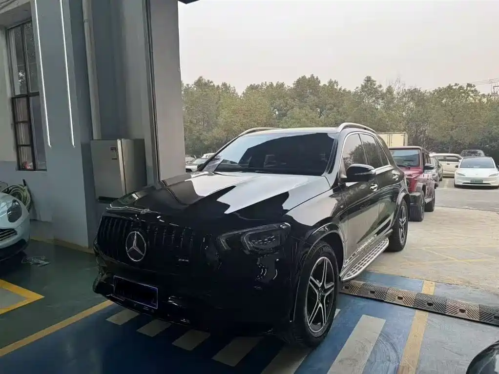 Mercedes-Benz GLE AMG 2022 — фото 4