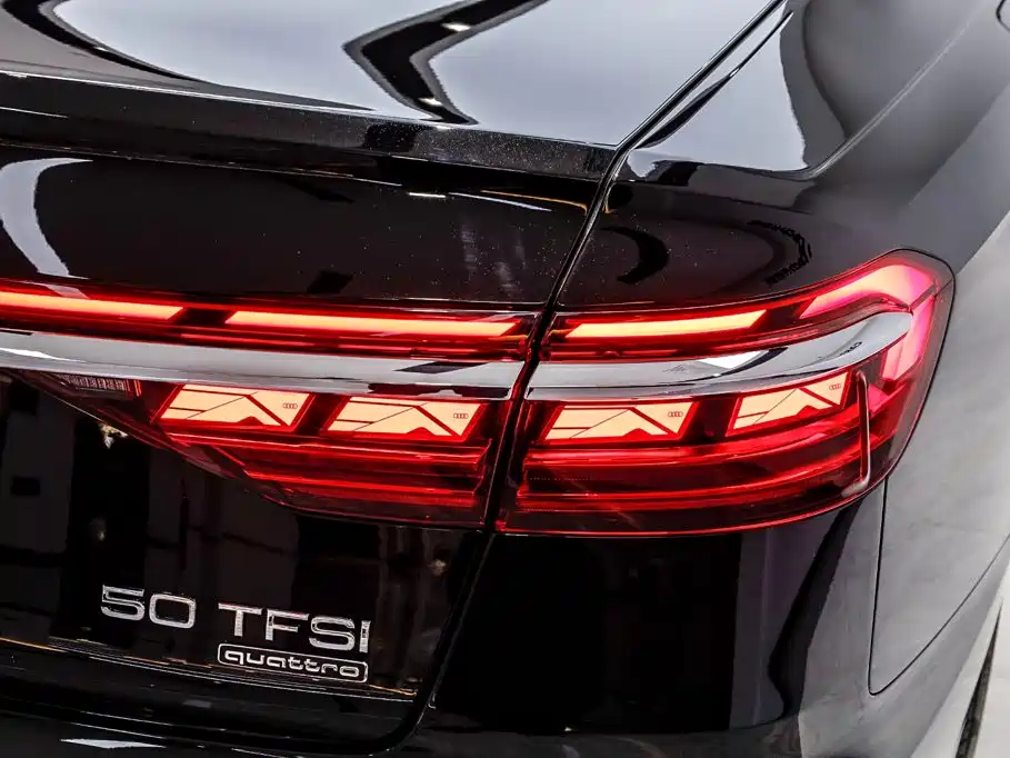 Audi A8 2024 — фото 11