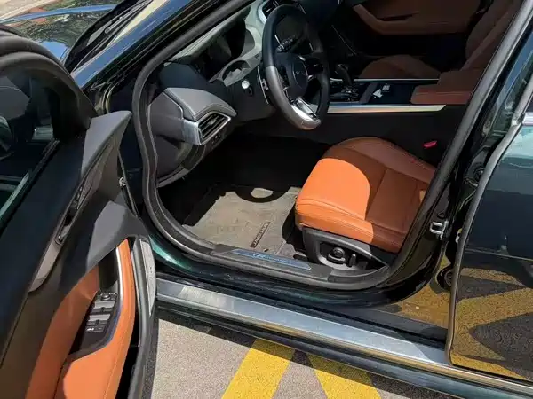 Jaguar XEL 2025