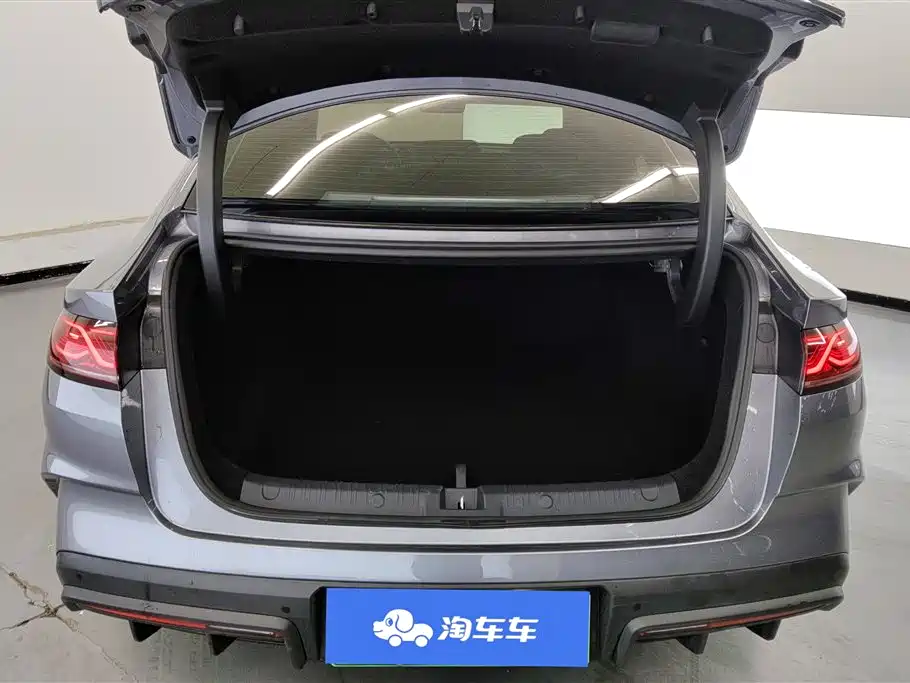 BYD Qin L 2025 — фото 4