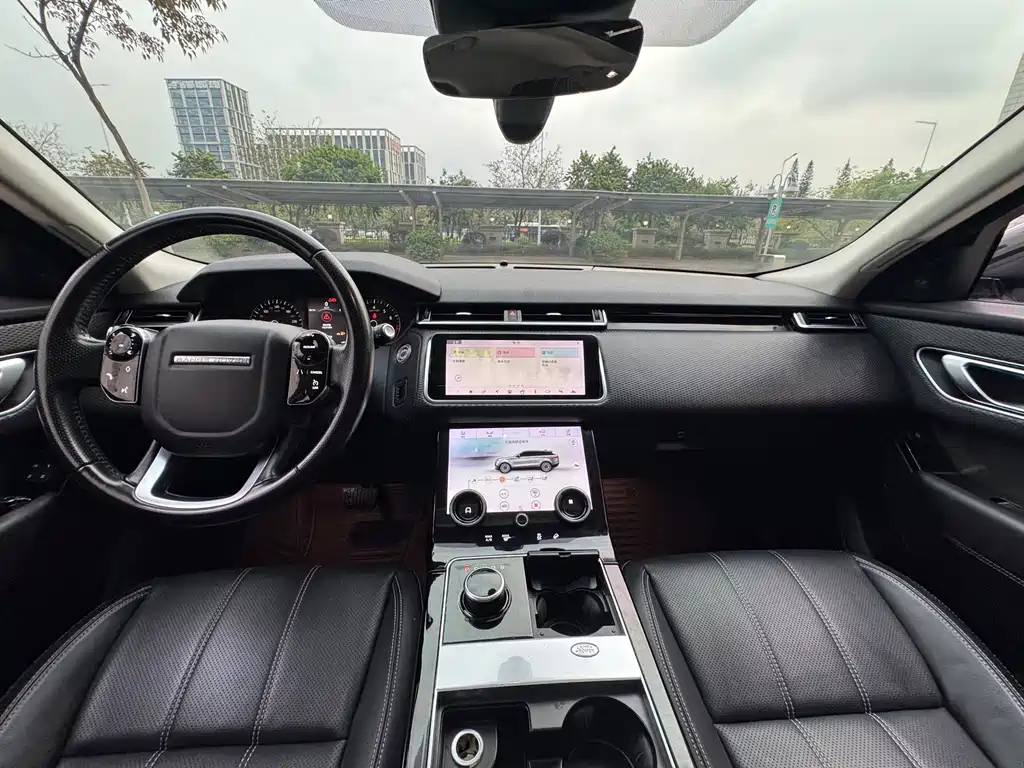 Land Rover Velar 2018 — фото 9