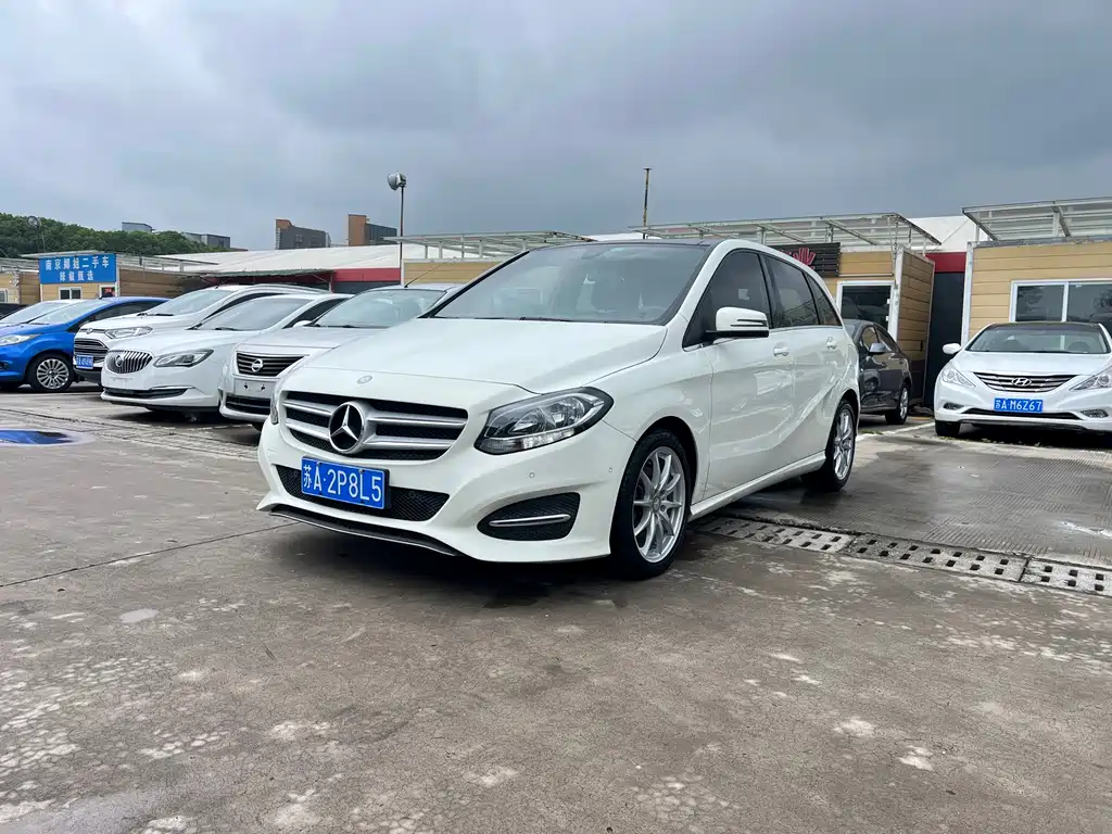 Mercedes-Benz B-Class 2015