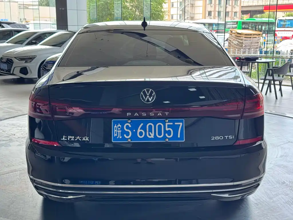 Volkswagen Passat 2023