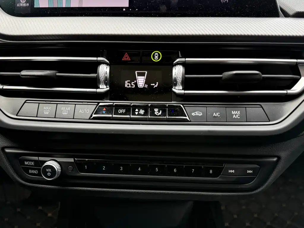 BMW 2 Series 2022 — фото 18