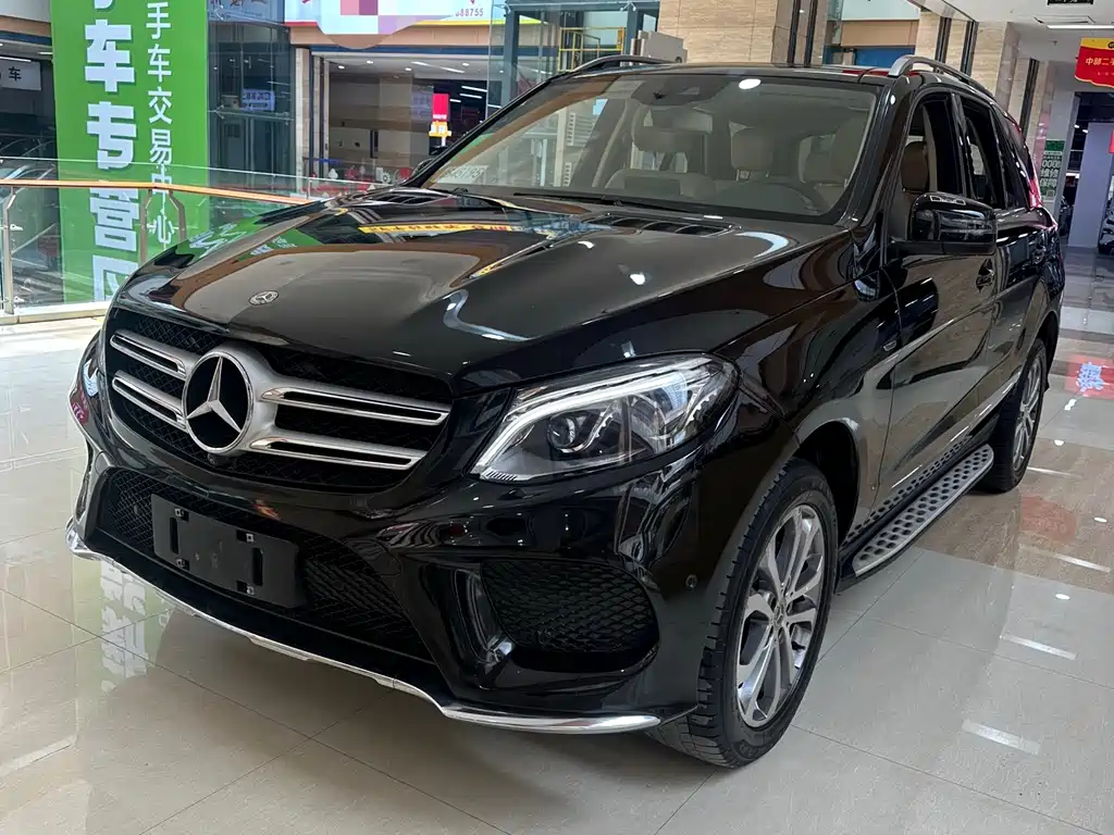 Mercedes-Benz GLE 2019 — фото 1