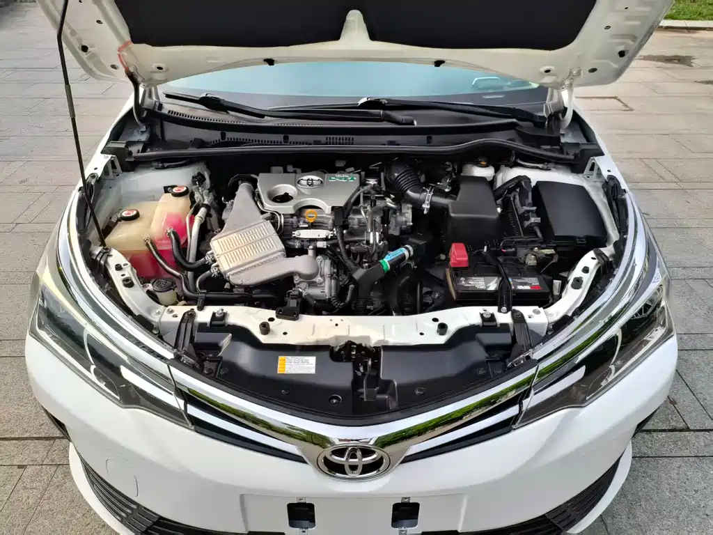 Toyota Corolla 2017 — фото 19