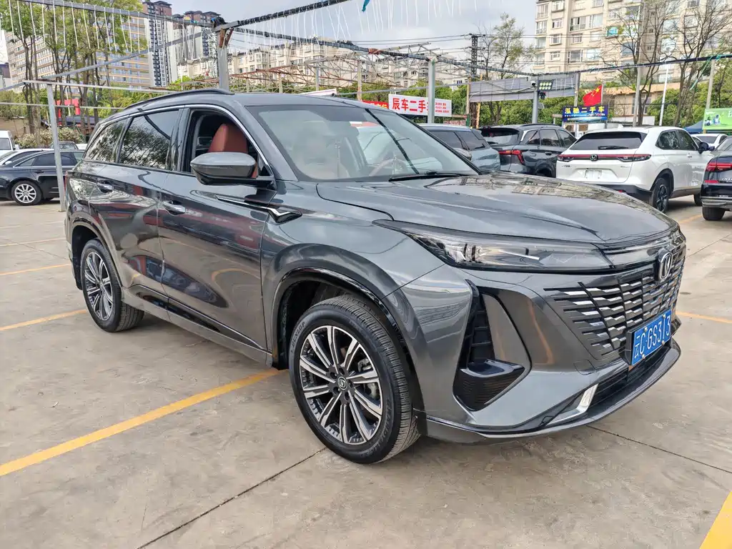 Changan CS75 PLUS 2023 — фото 3