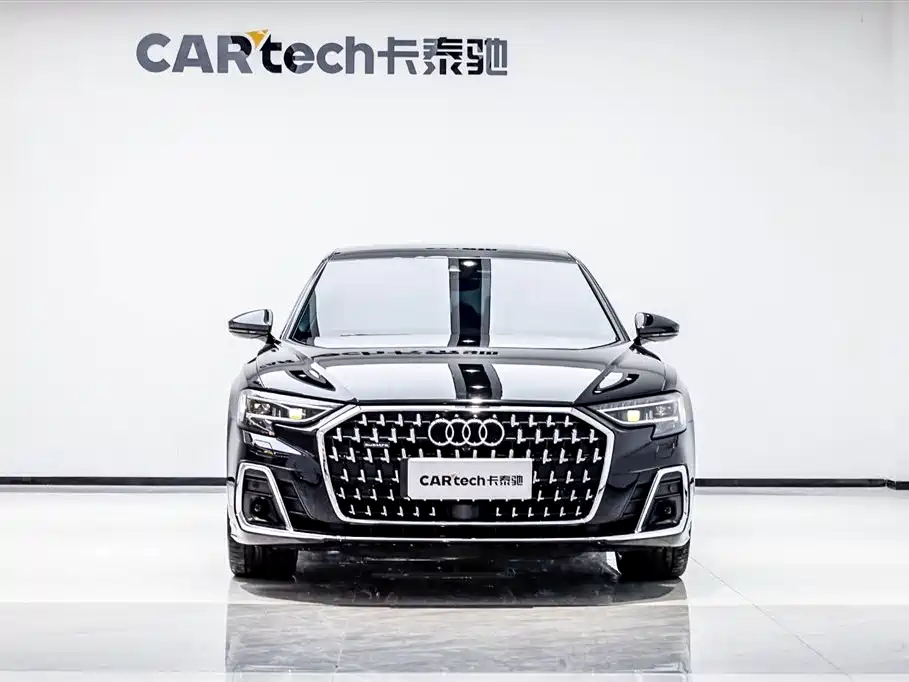 Audi A8 2022