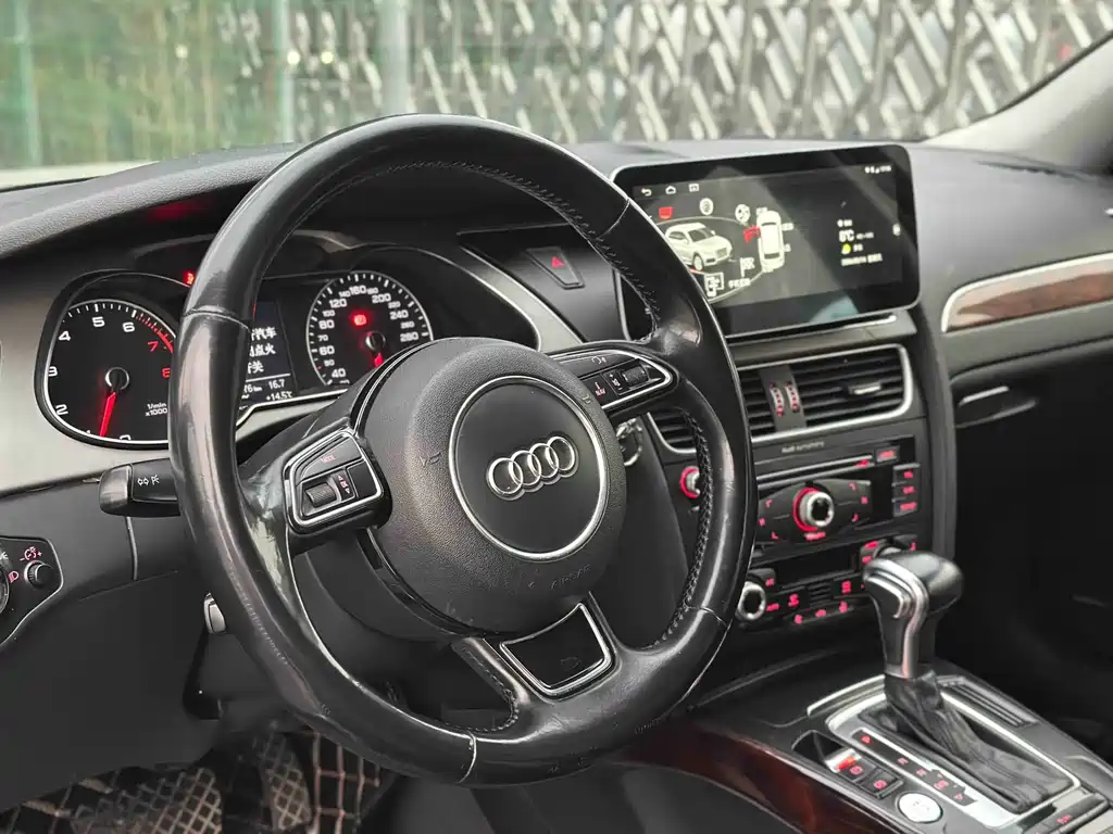 Audi A4L 2016 — фото 9